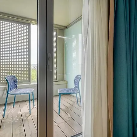 Le Lumineux - A Auteuil - 361B *
